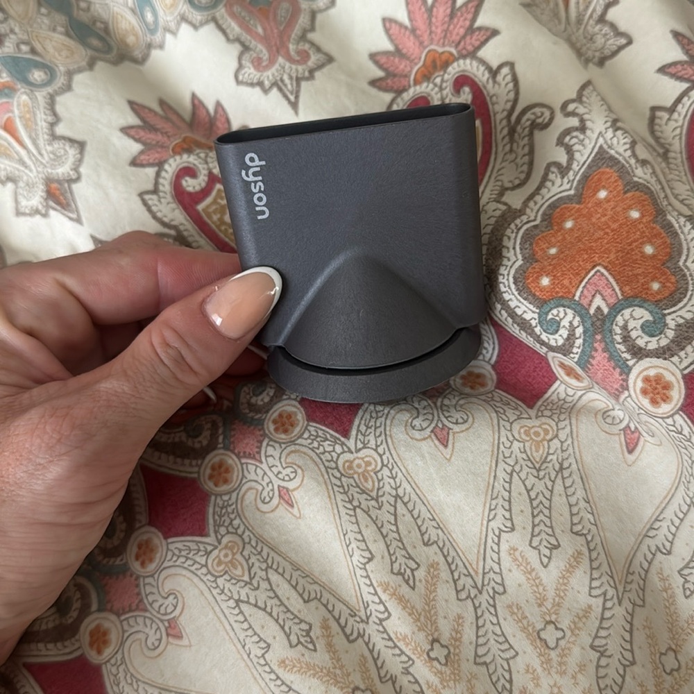 DYSON blow dryer diffuser (small vent size) AUTHENTIC